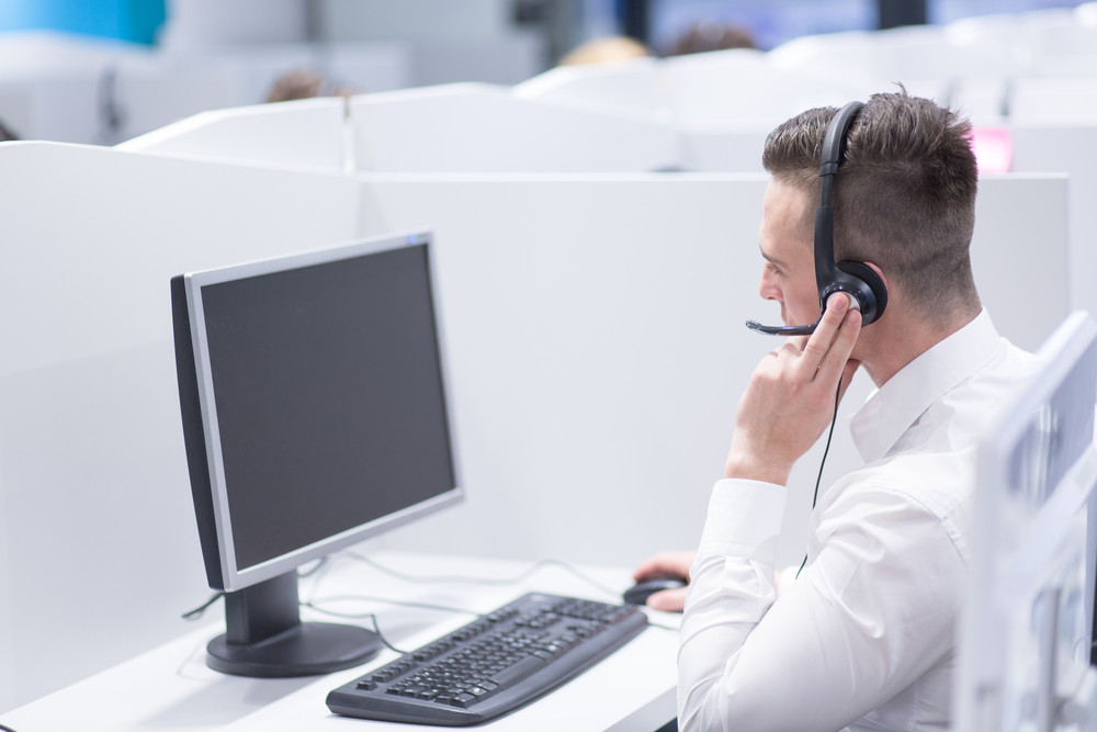 3 Reasons to Invest in a VoIP Business System